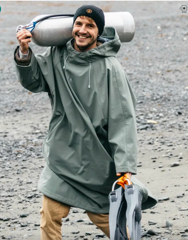 Fourth Element Storm Poncho