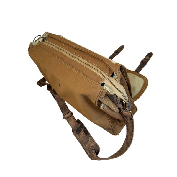 Tuscany Green Canvas Unisex Crossbody/Messenger Bag